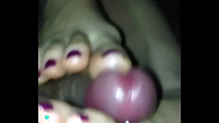 I love doing footjob&period;